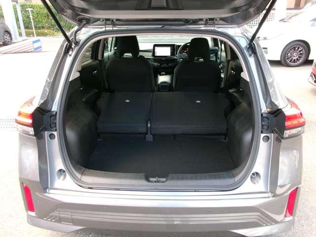 ノート １．２　Ｘ　ナビ＋ＡＶＭ　ＥＴＣ　Ｄレコ　ＬＥＤ　当社社用車　リアカメラ　衝突被害軽減ブレ－キ　全方位カメラ　ＥＴＣ付　禁煙車　レーンアシスト　インテリジェントキー　ワンオーナー　ドラレコ　アイドリングストップ　整備記録簿　盗難防止システム　ワンセグＴＶ　ＡＢＳ（12枚目）