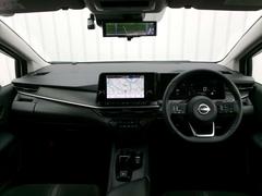 当店のスタッフは保険の知識もバッチリ兼ね備えております。車を買った後、保険の事など分からない事もたくさんあると思います。お客様に安心して頂けるようなご提案をさせて頂きますのでぜひご相談下さい。 4