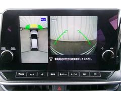 【納車前点検整備】　法定１２ヶ月（車検整備付きは２４ヶ月）点検整備相当＋エンジンオイル＆オイルフィルター交換※やブレーキ周りなどの点検整備を行い、整備記録簿にてご案内いたします（※電気自動車を除く）。 7