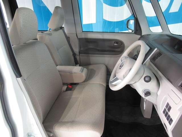 L 車検整備付き 認定中古車 ユーザー様お下取車 走行22,815キロ パイオニア製カーナビ(AVIC-MRZ02) ETC プライバシーガラス ドアバイザー ☆お支払いにクレジット払もご利用いただけます(12枚目)