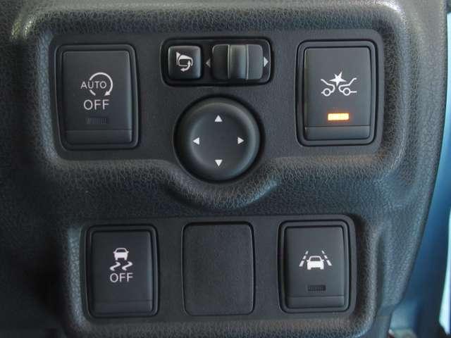 メダリスト 「1オーナー弊社ユーザー様お下取車 走行5886キロ LEDヘッドライト 令和3年11月法定12ヶ月点検済」 DVD再生カーナビ アラウンドビューモニター ETC ドラレコ 踏み間違い衝突防止アシスト(8枚目)