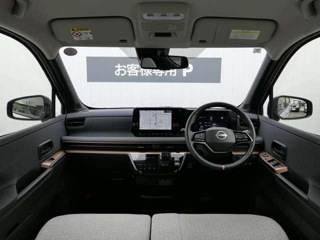 サクラ G ナビ+AVM+ETC P-pilot LED 試乗車 アラウンドビュ 展示試乗車UP ワンオーナ 踏み間違い防止アシスト 寒冷地仕様 LEDヘッドランプ Pアシスト スマートキー 禁煙車使用 LDW 盗難防止システム オートエアコン ETC ABS(4枚目)