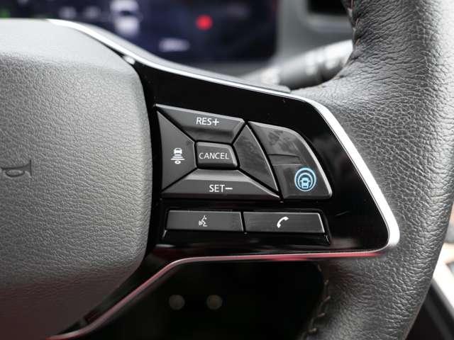 サクラ G ナビ+AVM+ETC P-pilot LED 試乗車 アラウンドビュ 展示試乗車UP ワンオーナ 踏み間違い防止アシスト 寒冷地仕様 LEDヘッドランプ Pアシスト スマートキー 禁煙車使用 LDW 盗難防止システム オートエアコン ETC ABS(12枚目)