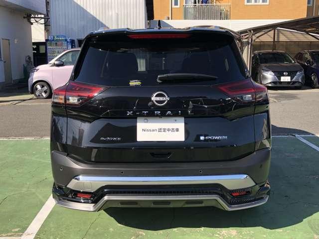エクストレイル １．５　Ｇ　ｅ－４ＯＲＣＥ　４ＷＤ　ナビ＋ＡＶＭ＋ＥＴＣ　Ｄレコ　Ｐ－ｐｉｌｏｔ　ＡＷＩＮ　試乗車　試乗車　パークアシスト　禁煙　寒冷地仕様　ＬＥＤヘッドランプ　ナビＴＶ　スマートキー　レーダークルーズ　ＬＫＡ　キーフリー　ＥＴＣ　４ＷＤ　アルミホイール　メモリーナビ　記録簿　ドライブレコーダー（18枚目）