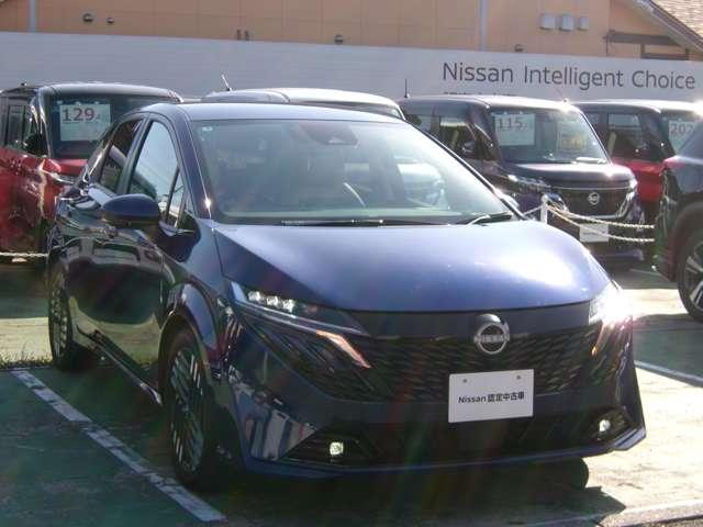 オーラ １．２　Ｇ　ＢＯＳＥサウンドシステム　当社試乗車でした！　自動（被害軽減）ブレーキ　ＬＥＤ　ＬＫＡ　ＥＴＣ　ドライブレコーダー　カーテンエアバッグ　イモビライザー　アルミホイール　禁煙　インテリジェントキー　パワーウィンドウ　ワンオーナー　フルオートエアコン（20枚目）
