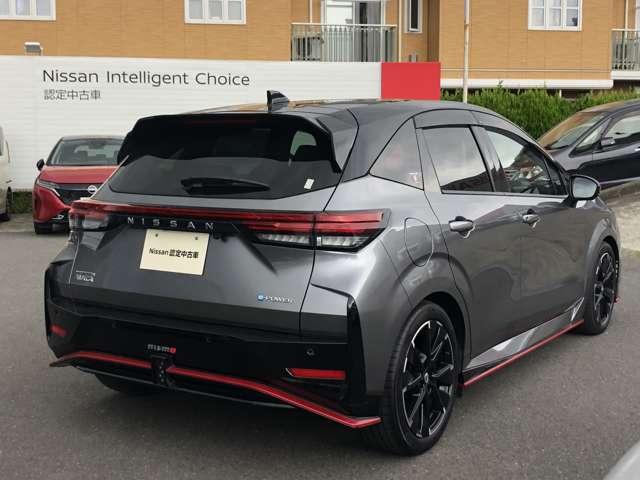オーラ １．２　ＮＩＳＭＯ　ナビ　ＡＶＭ　前後ドラレコ　ＥＴＣ２．０　カーテンエアバッグ　エマブレ　インテリキー　ＥＴＣ　ドラレコ　車線逸脱警報　ワンセグ　キーフリーシステム　ダブルエアバック　定期点検記録簿　アルミホイール　運転席エアバッグ　メモリーナビ　ナビＴＶ（2枚目）