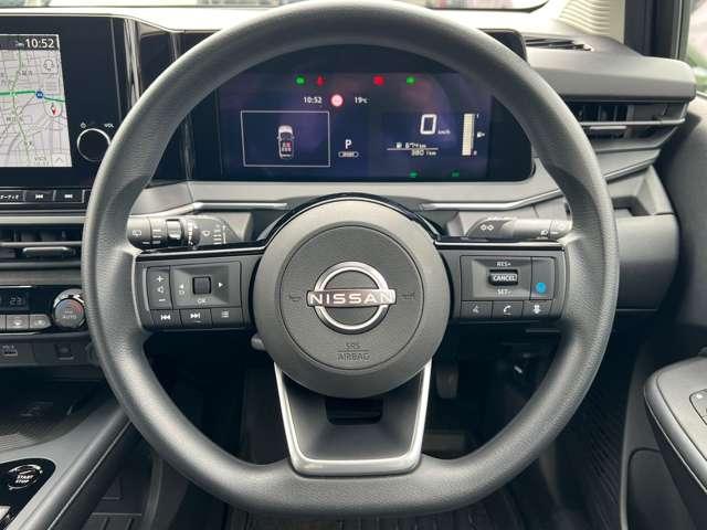 ノート １．２　Ｘ　ナビ＋ＡＶＭ＋ＥＴＣ　Ｄレコ　Ｐ－ｐｉｌｏｔ　ＬＥＤ　試乗車　衝突被害軽減ブレ－キ　全方位カメラ　ＥＴＣ付　禁煙車　ＬＥＤヘッドライト　レーダークルーズ　レーンアシスト　インテリジェントキー　ワンオーナー　ドラレコ　アイドリングストップ　整備記録簿　ワンセグＴＶ（9枚目）