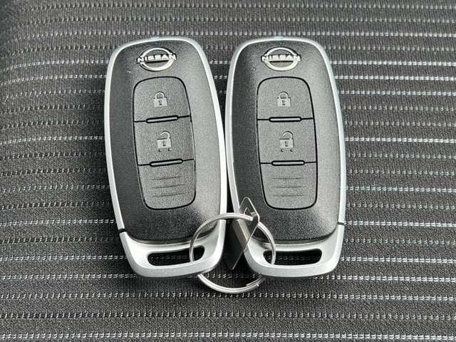 ノート １．２　Ｘ　ナビ＋ＡＶＭ＋ＥＴＣ　Ｄレコ　Ｐ－ｐｉｌｏｔ　ＬＥＤ　試乗車　衝突被害軽減ブレ－キ　全方位カメラ　ＥＴＣ付　禁煙車　ＬＥＤヘッドライト　レーダークルーズ　レーンアシスト　インテリジェントキー　ワンオーナー　ドラレコ　アイドリングストップ　整備記録簿　ワンセグＴＶ（13枚目）