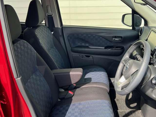 デイズ ６６０　ハイウェイスターＸ　ナビ＋ＡＶＭ＋ＥＴＣ＋Ｄレコ　ＬＥＤ　１オーナー　ブレーキサポート　全周囲カメラ　ＬＥＤ　ドライブレコーダー　イモビライザー　１オーナー　インテリジェントキー　ＥＴＣ　レーンキープ　ナビＴＶ　アイドリングストップ　オートエアコン　デュアルエアバッグ（6枚目）