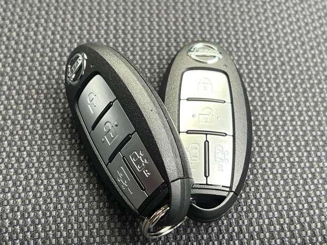 セレナ Ｘ　Ｖセレクション　４ＷＤ　ナビ＋ＡＶＭ＋ＥＴＣ　１オーナー　Ａストップ　全方位カメラ　エマブレ　ＬＥＤヘッドランプ　パーキングアシスト　インテリキー　両側電動ドア　ドラレコ　ＥＴＣ　エアコン　エアバッグ　盗難防止装置　ワンオーナー　４ＷＤ　キーレスエントリー（13枚目）