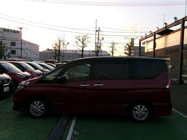 セレナ ２．０　ハイウェイスター　ＭＭ５１６－Ｌナビ　ＴＶ　ＣＤ　ＳＤ　ＤＶＤ　ブルーレイ　ＵＳＢ　スマートキー＆プッシュスタート　メモリーナビゲーション　１オーナー　ＬＥＤ　キーレス　ナビＴＶ　点検記録簿　ＥＴＣ車載器　ダブルエアバック　ワンセグテレビ　アルミホイル　ＡＢＳ　ドライブレコーダー（20枚目）