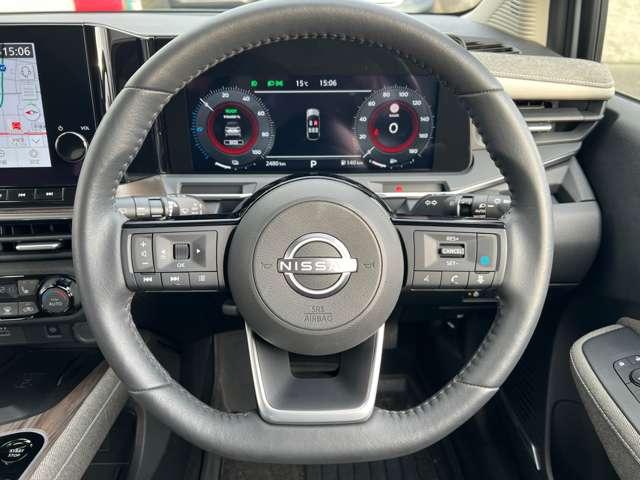 オーラ G FOUR 4WD ナビ+AVM+ETC Dレコ 試乗車 ワンオーナー車 エマブレ 全周囲 LDW 記録簿 アダプティブクルーズ 盗難防止システム オートエアコン スマートキー LEDライト アルミホイール 4WD ETC車載器 ナビTV メモリーナビ 禁煙(9枚目)