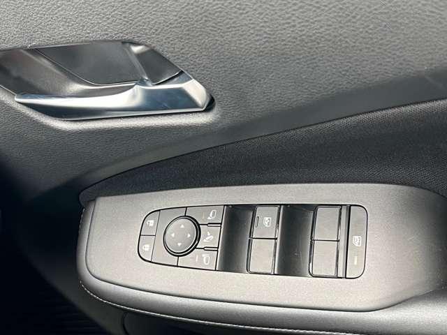 ノート X ナビ+AVM+ETC Dレコ P-pilot 試乗車 衝突被害軽減ブレ-キ 全方位カメラ ETC付 禁煙車 LEDヘッドライト レーダークルーズ レーンアシスト インテリジェントキー ワンオーナー ドラレコ アイドリングストップ 整備記録簿 ワンセグTV(12枚目)