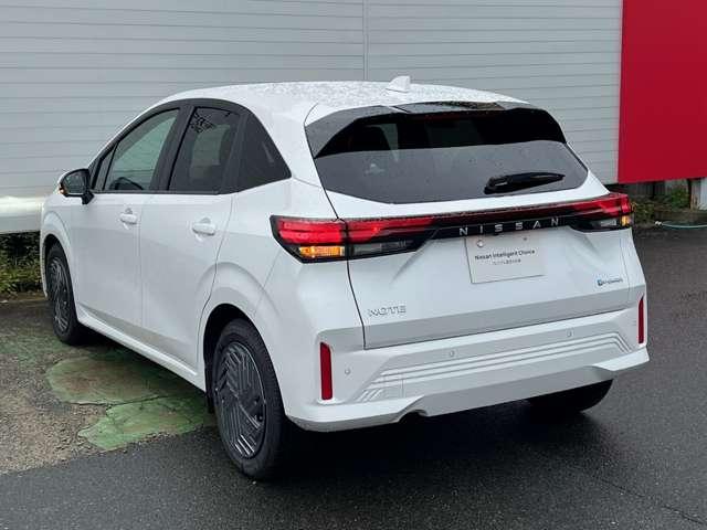 ノート X ナビ+AVM+ETC Dレコ P-pilot 試乗車 衝突被害軽減ブレ-キ 全方位カメラ ETC付 禁煙車 LEDヘッドライト レーダークルーズ レーンアシスト インテリジェントキー ワンオーナー ドラレコ アイドリングストップ 整備記録簿 ワンセグTV(18枚目)