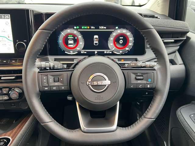 オーラ Ｇ　レザーＥＤ　ナビ＋ＡＶＭ＋ＥＴＣ　Ｐ－ｐｉｌｏｔ　試乗車　ワンオーナ　追突防止　レーダークルーズ　車線逸脱警報装置　寒冷地仕様　禁煙車　ＬＥＤ　盗難防止　記録簿　ＥＴＣ　インテリジェントキー　メモリーナビゲーション　ＡＷ　キーレスエントリー　オートエアコン（9枚目）