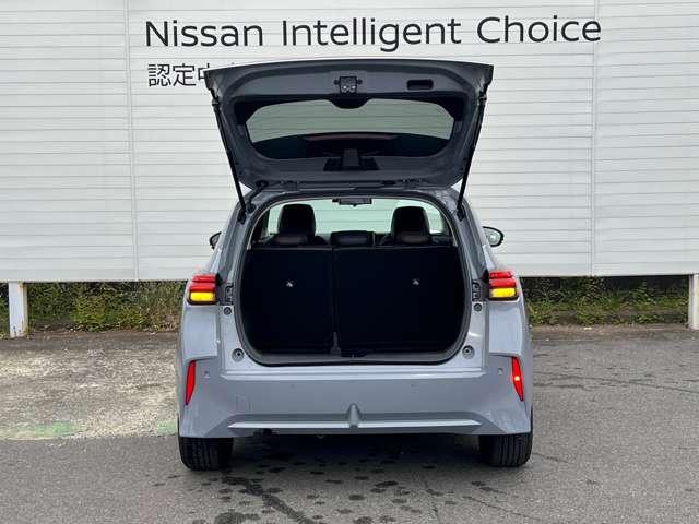 オーラ Ｇ　ナビ＋ＡＶＭ＋ＥＴＣ　Ｄレコ　Ｐ－ｐｉｌｏｔ　試乗車　自動（被害軽減）ブレーキ　試乗車アップ　ＬＥＤ　ＬＫＡ　ＥＴＣ　ドライブレコーダー　カーテンエアバッグ　イモビライザー　アルミホイール　禁煙　インテリジェントキー　パワーウィンドウ　寒冷地仕様　記録簿（8枚目）