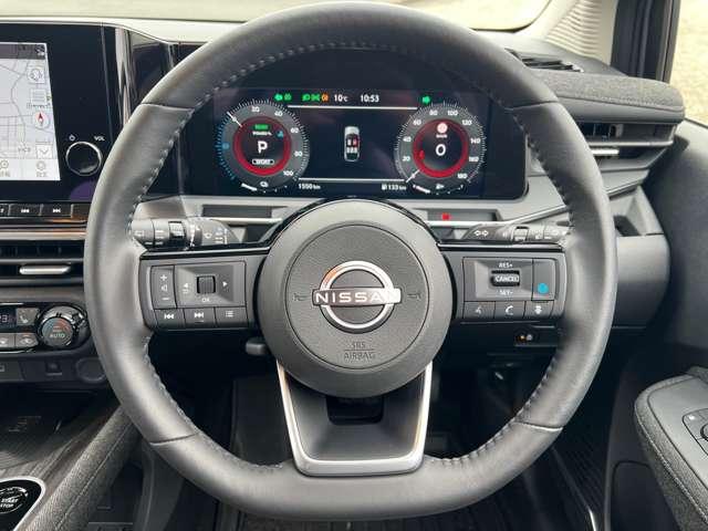 オーラ Ｇ　ナビ＋ＡＶＭ＋ＥＴＣ　Ｄレコ　Ｐ－ｐｉｌｏｔ　試乗車　自動（被害軽減）ブレーキ　試乗車アップ　ＬＥＤ　ＬＫＡ　ＥＴＣ　ドライブレコーダー　カーテンエアバッグ　イモビライザー　アルミホイール　禁煙　インテリジェントキー　パワーウィンドウ　寒冷地仕様　記録簿（9枚目）