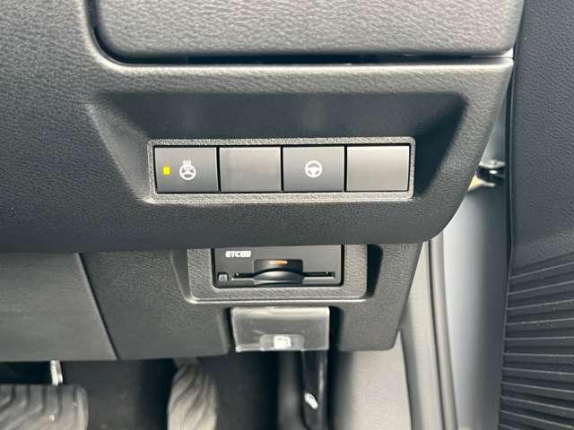 オーラ Ｇ　ナビ＋ＡＶＭ＋ＥＴＣ　Ｄレコ　Ｐ－ｐｉｌｏｔ　試乗車　自動（被害軽減）ブレーキ　試乗車アップ　ＬＥＤ　ＬＫＡ　ＥＴＣ　ドライブレコーダー　カーテンエアバッグ　イモビライザー　アルミホイール　禁煙　インテリジェントキー　パワーウィンドウ　寒冷地仕様　記録簿（11枚目）