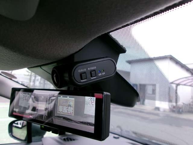 ノート １．２　Ｘ　当社社用車！ＮＣナビ　ＡＶＭ　プロパイロット　ＳＯＳ　衝突被害軽減ブレ－キ　全方位カメラ　ＥＴＣ付　禁煙車　ＬＥＤヘッドライト　レーダークルーズ　レーンアシスト　インテリジェントキー　ワンオーナー　ドラレコ　アイドリングストップ　整備記録簿　ワンセグＴＶ（8枚目）