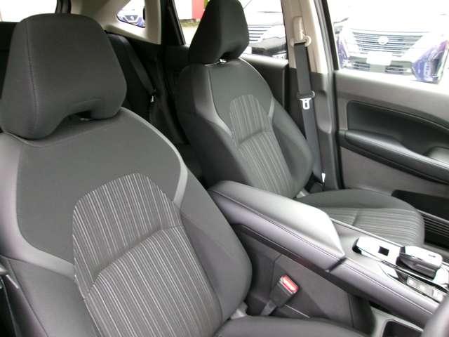 ノート １．２　Ｘ　当社社用車！ＮＣナビ　ＡＶＭ　プロパイロット　ＳＯＳ　衝突被害軽減ブレ－キ　全方位カメラ　ＥＴＣ付　禁煙車　ＬＥＤヘッドライト　レーダークルーズ　レーンアシスト　インテリジェントキー　ワンオーナー　ドラレコ　アイドリングストップ　整備記録簿　ワンセグＴＶ（11枚目）