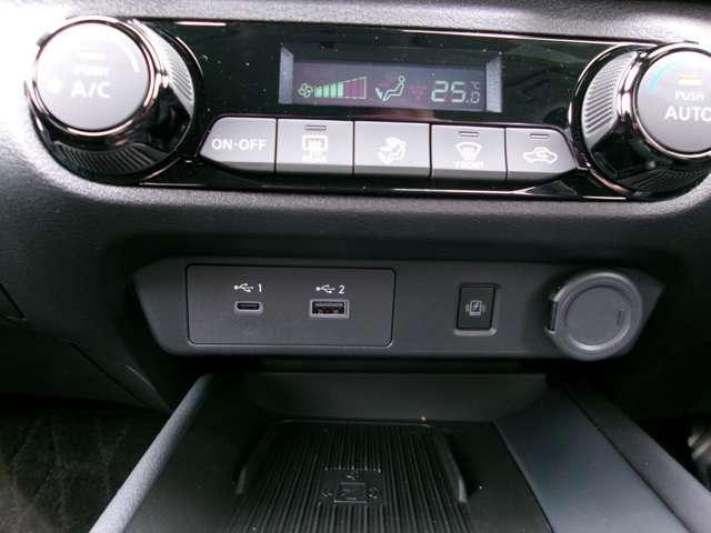 ノート １．２　Ｘ　当社社用車！ＮＣナビ　ＡＶＭ　プロパイロット　ＳＯＳ　衝突被害軽減ブレ－キ　全方位カメラ　ＥＴＣ付　禁煙車　ＬＥＤヘッドライト　レーダークルーズ　レーンアシスト　インテリジェントキー　ワンオーナー　ドラレコ　アイドリングストップ　整備記録簿　ワンセグＴＶ（13枚目）