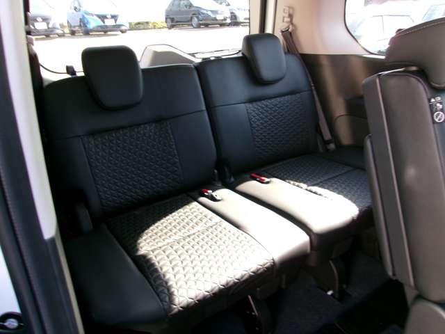 セレナ １．４　ｅ－ＰＯＷＥＲ　ハイウェイスターＶ　ナビ　後席Ｍ　ＡＶＭ　前後ドラレコ　ＥＴＣ２．０　自動（被害軽減）ブレーキ　展示試乗車ＵＰ　ＬＤＰ　追従クルーズ　バックモニター　禁煙　アルミホイール　ドライブレコーダ　ＥＴＣ　記録簿　盗難防止システム　スマートキー　１オナ　オートエアコン　ナビＴＶ（10枚目）