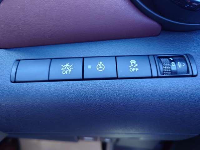 キックス １．２　Ｘ　スタイルエディション　（ｅ－ＰＯＷＥＲ）　ナビ＋ＡＶＭ＋Ｄレコ　ＥＴＣ　Ｓスタイル　１オーナー　アラウンドビュー　エマブレ　ＬＥＤヘッドランプ　車線逸脱　ワンオーナー　セキュリティ　ＥＴＣ　スマートキー　ナビＴＶ　メモリ－ナビ　パワステ　エアコン　キーレス　パワーウィンドウ　ＡＢＳ　バックカメラ（12枚目）