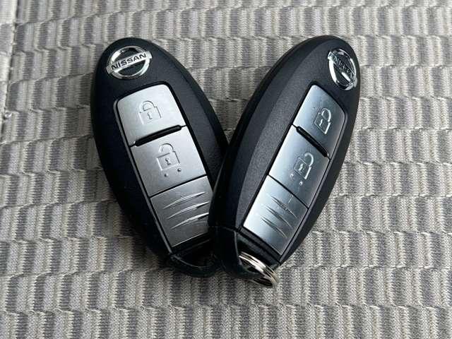 マーチ Ｘ　Ｖセレクション　ナビ＋Ｂカメラ＋Ｄレコ　１オーナー　ＥＴＣ車載器　ドラレコ　盗難防止装置　バックカメラ　スマートキー　オートエアコン　キーフリー　アイドリングストップ　Ｗエアバック　メンテナンスノート　ワンオーナー　ワンセグＴＶ　ＡＢＳ　メモリーナビ（13枚目）