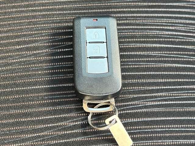 デイズ ６６０　ハイウェイスターＸ　ナビ＋ＡＶＭ＋Ｄレコ　ＨＩＤ　１オーナー　ナビＴＶ付　全席ＰＷ　ＩＳＴＯＰ　ダブルエアバッグ　ＰＳ　スマキー　ＡＡＣ　盗難防止システム　１オーナー車　アルミホイール　キーフリーシステム　記録簿　ＡＢＳ　１セグＴＶ　メモリーナビ　エアバック（13枚目）