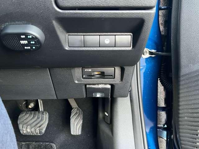 ノート 1.2 X ナビ+AVM+Dレコ P-pilot LED 1オーナー 衝突被害軽減ブレ-キ 全方位カメラ ETC付 アルミ LEDヘッドライト レーダークルーズ レーンアシスト インテリジェントキー ワンオーナー ドラレコ アイドリングストップ 整備記録簿 ワンセグTV(11枚目)