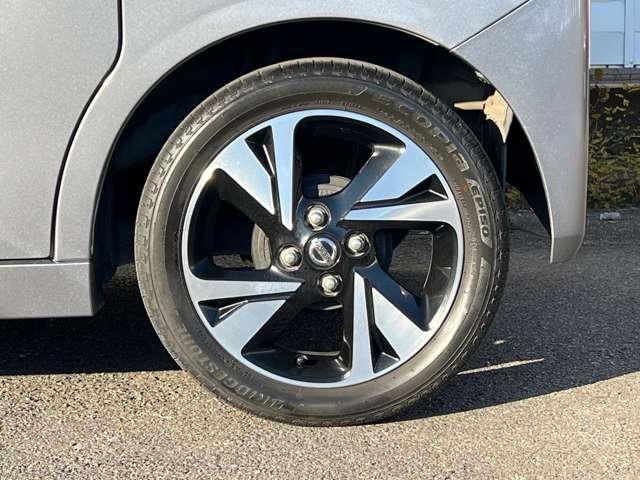 ルークス HSーGターボ ナビ+AVM+ETC+Dレコ 1オーナー 両側スライド片側電動ドア 助手席エアバッグ アイドリングストップ機能 インテリキ- 1オーナー レーンキープ LEDヘッドランプ ETC 点検記録簿 ドライブレコーダー キーフリー アルミホイール(20枚目)