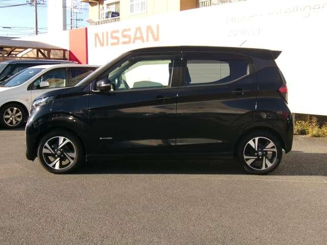 デイズ ６６０　ハイウェイスターＧターボ　ナビ　ＡＶＭ　ＥＴＣ　ドラレコ　アルミホイール　車線逸脱　インテリジェントアラウンドビューモニター　ＬＥＤ　ナビＴＶ　記録簿　ドライブレコーダー　ＥＴＣ　スマートキー　エアバック　キーフリー　サイドカメラ　バックカメラ　パワーステアリング　ワンセグ（13枚目）