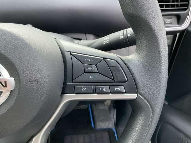 セレナ １．２　ｅ－ＰＯＷＥＲ　ＸＶ　エアロ　クルーズコントロール　メモリーナビ　インテリジェントキー　クルーズコントロール　ドラレコ　両側パワースライドドア　アラウンドビューモニター　ＥＴＣ（12枚目）