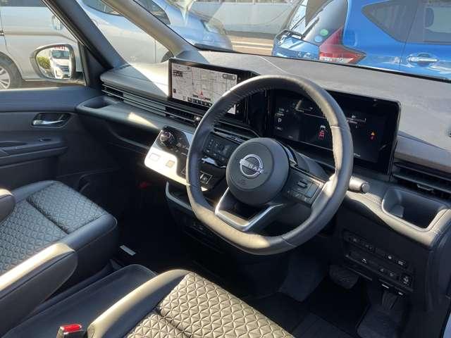 セレナ 1.4 e-POWER ハイウェイスターV 弊社展示試乗車 後席モニター 寒冷地仕様 自動(被害軽減)ブレーキ 展示試乗車UP LDP 追従クルーズ LEDランプ 寒冷地仕様 バックモニター 禁煙 アルミホイール ドライブレコーダ ETC 記録簿 盗難防止システム スマートキー 1オナ(16枚目)