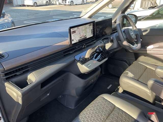 セレナ 1.4 e-POWER ハイウェイスターV 弊社展示試乗車 後席モニター 寒冷地仕様 自動(被害軽減)ブレーキ 展示試乗車UP LDP 追従クルーズ LEDランプ 寒冷地仕様 バックモニター 禁煙 アルミホイール ドライブレコーダ ETC 記録簿 盗難防止システム スマートキー 1オナ(17枚目)