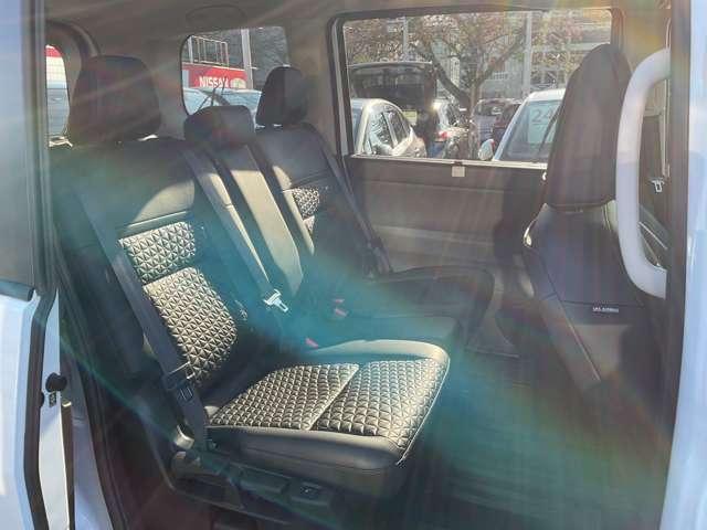 セレナ 1.4 e-POWER ハイウェイスターV 弊社展示試乗車 後席モニター 寒冷地仕様 自動(被害軽減)ブレーキ 展示試乗車UP LDP 追従クルーズ LEDランプ 寒冷地仕様 バックモニター 禁煙 アルミホイール ドライブレコーダ ETC 記録簿 盗難防止システム スマートキー 1オナ(18枚目)