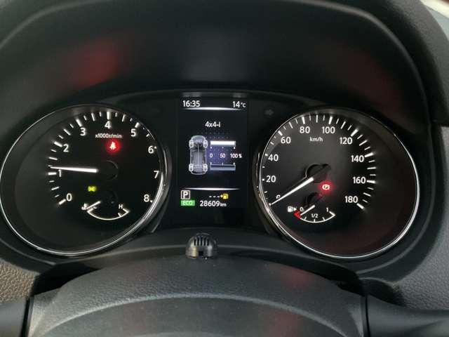 エクストレイル ２．０　２０Ｘｉ　２列車　４ＷＤ　９インチナビ　１１インチ後席モニター　セキュリティ　リアカメラ　ワンオナ　追従クルーズ　ＬＥＤ　ドライブレコーダ　インテリジェントキー　ＬＤＷ　サイドカメラ　ＥＴＣ　Ａストップ　ＡＡＣ　ナビ＆ＴＶ　メモリーナビ　キーフリー　アルミホイール（4枚目）