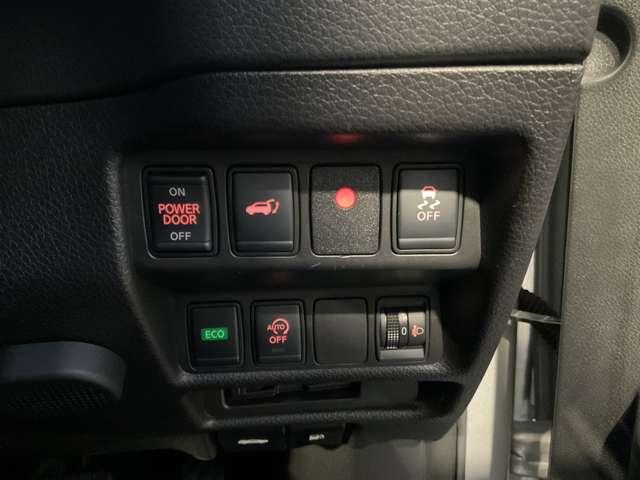 エクストレイル ２．０　２０Ｘｉ　２列車　４ＷＤ　９インチナビ　１１インチ後席モニター　セキュリティ　リアカメラ　ワンオナ　追従クルーズ　ＬＥＤ　ドライブレコーダ　インテリジェントキー　ＬＤＷ　サイドカメラ　ＥＴＣ　Ａストップ　ＡＡＣ　ナビ＆ＴＶ　メモリーナビ　キーフリー　アルミホイール（5枚目）