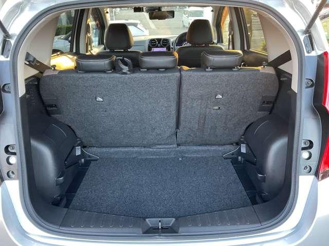 ノート １．２　ｅ－ＰＯＷＥＲ　メダリスト　メモリーナビ　アラウンドビューモニター　スマートルームミラー　社外ドラレコ　ＥＴＣ　ＬＥＤオートライト　フォグランプ　エマージェンシーブレーキ　踏み間違い防止　プラスチックバイザー　インテリキー　オートエアコン（19枚目）