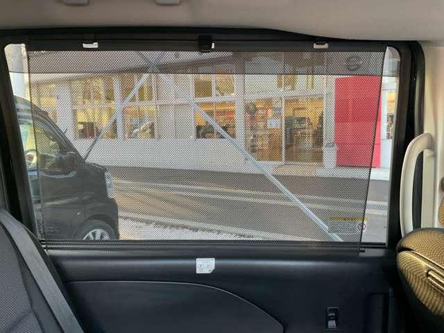 セレナ ２．０　ＸＶ　４ＷＤ　クルーズコントロール　メモリーナビ　レーンアシスト　インテリジェントキー　パワーウィンドウ　盗難防止装置　ドラレコ　ワンオーナー　ＥＣＯモード　両側パワースライドドア　メモリーナビ　アラウンドビューモニター　バックカメラ　４ＷＤ　ＥＴＣ（17枚目）