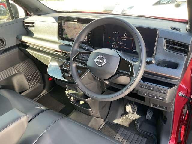 サクラ Ｘ　９０周年記念車　９インチナビ　ドライブレコーダー　ＬＥＤヘッドランプ　全方位Ｍ　アルミホイール　インテリジェントキー　ＥＴＣ　ドライブレコーダー　メモリーナビ　車線逸脱警報　エマージェンシブレーキ（14枚目）