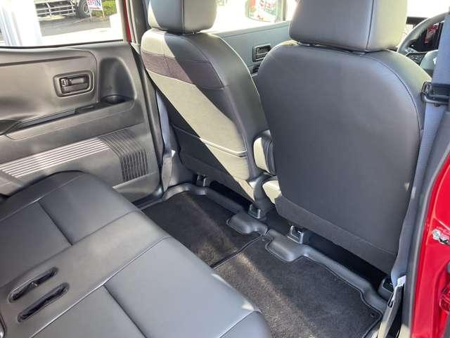 サクラ Ｘ　９０周年記念車　９インチナビ　ドライブレコーダー　ＬＥＤヘッドランプ　全方位Ｍ　アルミホイール　インテリジェントキー　ＥＴＣ　ドライブレコーダー　メモリーナビ　車線逸脱警報　エマージェンシブレーキ（16枚目）