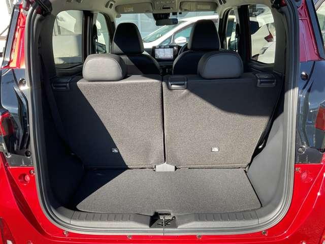 サクラ Ｘ　９０周年記念車　９インチナビ　ドライブレコーダー　ＬＥＤヘッドランプ　全方位Ｍ　アルミホイール　インテリジェントキー　ＥＴＣ　ドライブレコーダー　メモリーナビ　車線逸脱警報　エマージェンシブレーキ（18枚目）