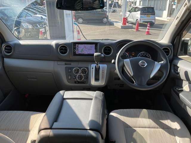 ＮＶ３５０キャラバンワゴン ２．５　ＧＸ（オートスライドドア付）　ロングボディ　低床　メモリーナビ　ＥＴＣ　インテリキー　インテリキー　助手席エアバック　エアコン　エアバック　キーレスエントリー　ナビＴＶ　パワーウィンドウ　パワーステアリング　ＡＢＳ　盗難防止システム　メモリーナビ　ＥＴＣ　定期点検記録簿（5枚目）