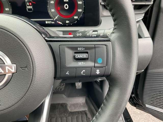 �y�v���p�C���b�g�z�������H���s���ɃA�N�Z���E�u���[�L�E�X�e�A�����O���ԗ������䂷�鎖�ŁA�a�؎��̃C���C���⃍���O�h���C�u�̃X�g���X�y���Ɍq����܂��B�^�]�x���V�X�e���Ƃ��Ă����p�����܂��B