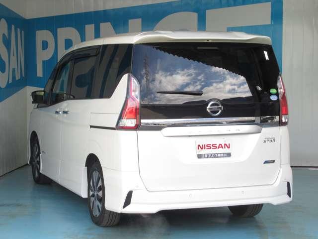 日産セレナ２ ０ ハイウェイスターｇ 後席モニター 中古車 Motor Fan モーターファン