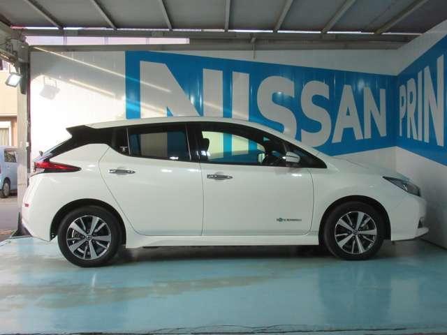 日産 リーフ