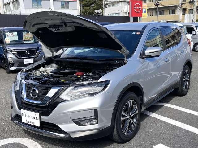 エクストレイル ２．０　２０Ｘｉ　２列車　プロパイロット　ブルーレイ　ＥＴＣ２．０ドラレコ　アイドリングストップ車　ＬＥＤヘットライト　Ｒカメラ　盗難防止装置　インテリキー　レーンキープアシスト　ＥＴＣ　ドライブレコーダー　記録簿　キーフリー　１オーナー　ＴＶナビ　オートエアコン　ＡＢＳ（9枚目）