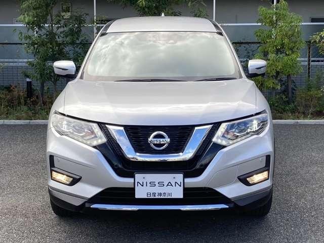 エクストレイル ２．０　２０Ｘｉ　２列車　プロパイロット　ブルーレイ　ＥＴＣ２．０ドラレコ　アイドリングストップ車　ＬＥＤヘットライト　Ｒカメラ　盗難防止装置　インテリキー　レーンキープアシスト　ＥＴＣ　ドライブレコーダー　記録簿　キーフリー　１オーナー　ＴＶナビ　オートエアコン　ＡＢＳ（11枚目）