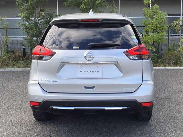 エクストレイル ２．０　２０Ｘｉ　２列車　プロパイロット　ブルーレイ　ＥＴＣ２．０ドラレコ　アイドリングストップ車　ＬＥＤヘットライト　Ｒカメラ　盗難防止装置　インテリキー　レーンキープアシスト　ＥＴＣ　ドライブレコーダー　記録簿　キーフリー　１オーナー　ＴＶナビ　オートエアコン　ＡＢＳ（12枚目）